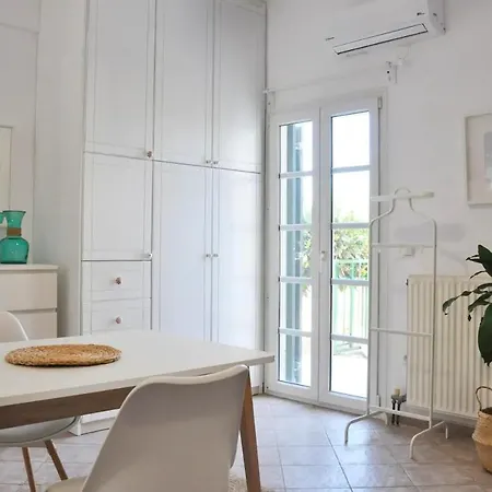Cozy Studio Lala's In Naxos Town Daire Naxos City